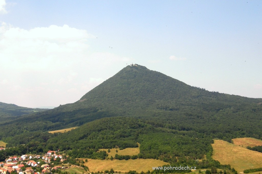 f Milešovka z Ostrého